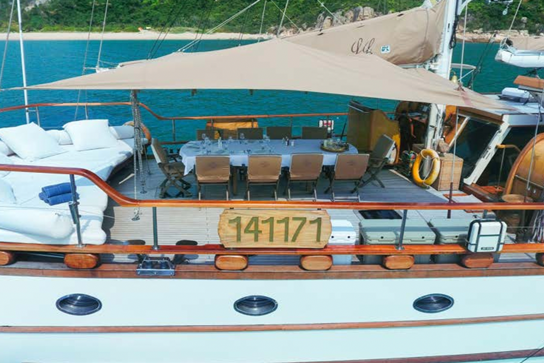 Lady Lorraine charter yacht exterior, interior and amenity view 6