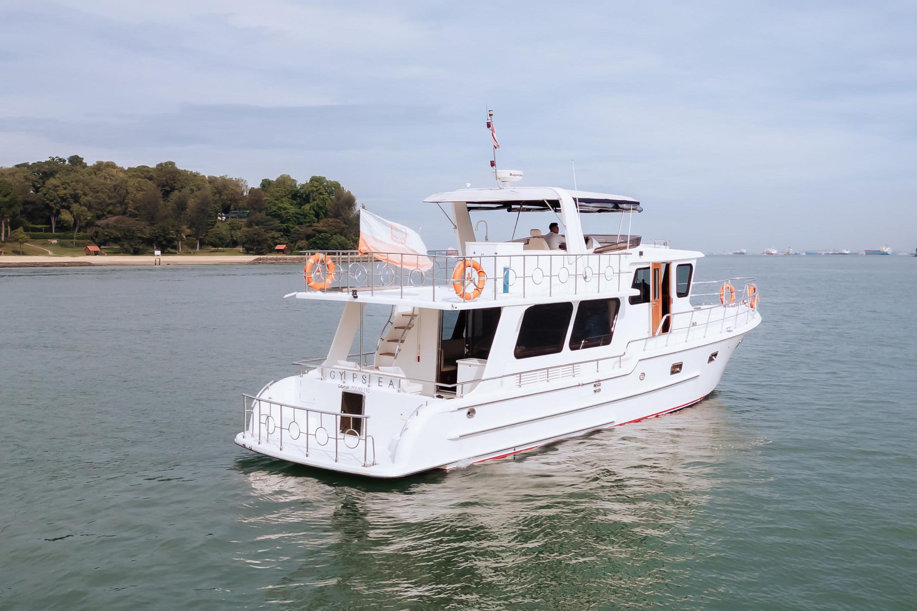 Gypsea, Explorer Motoryacht in Singapore